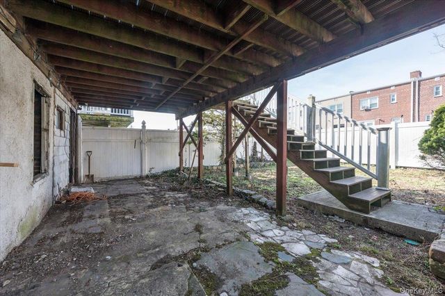 249 Quincy Avenue, Bronx, NY 10465