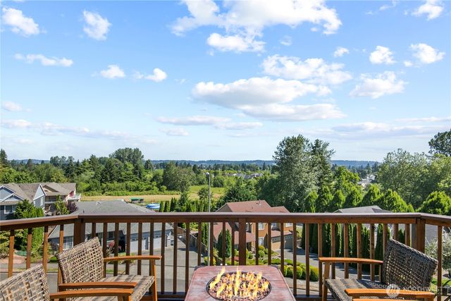 709 22nd Street SW, Puyallup, WA 98371