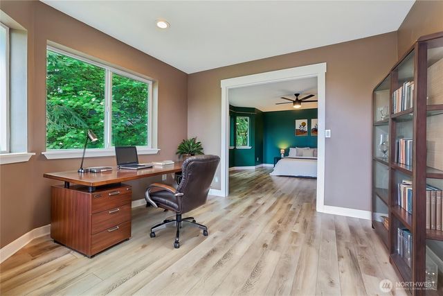 709 22nd Street SW, Puyallup, WA 98371