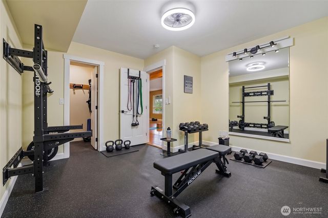 709 22nd Street SW, Puyallup, WA 98371
