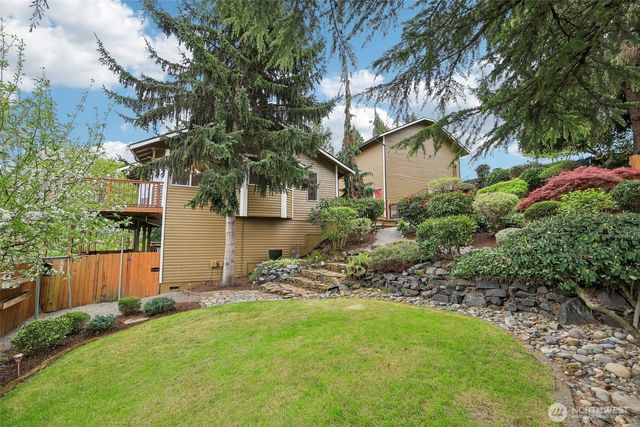 709 22nd Street SW, Puyallup, WA 98371