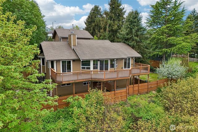 709 22nd Street SW, Puyallup, WA 98371