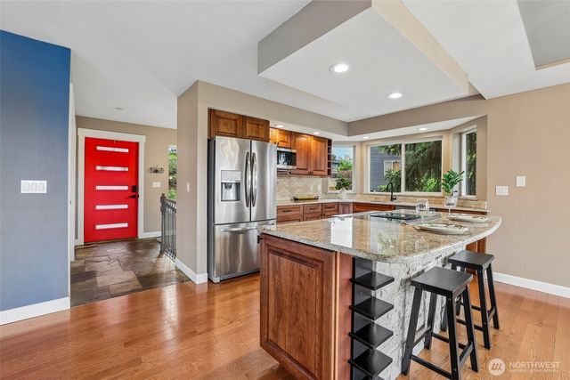 709 22nd Street SW, Puyallup, WA 98371