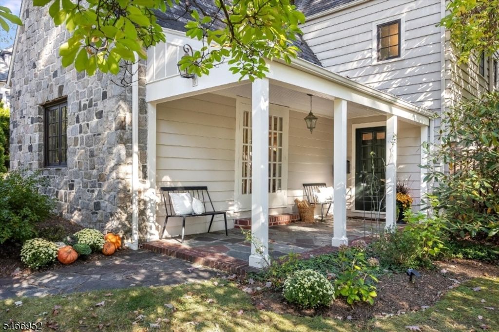 6 Sutherland Rd, Montclair Twp., NJ 07042 — photo 4