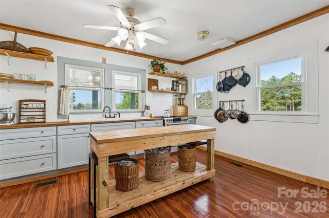 44134 Vickers Store Road, Albemarle, NC 28001