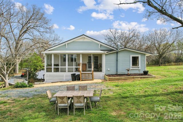44134 Vickers Store Road, Albemarle, NC 28001