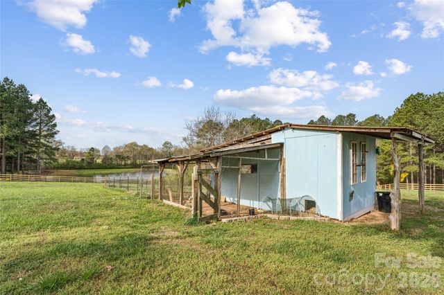 44134 Vickers Store Road, Albemarle, NC 28001