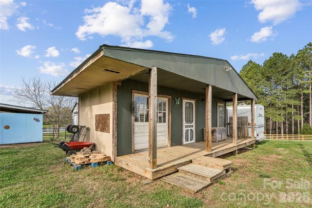 44134 Vickers Store Road, Albemarle, NC 28001