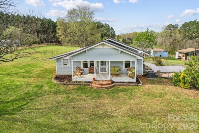 44134 Vickers Store Road, Albemarle, NC 28001