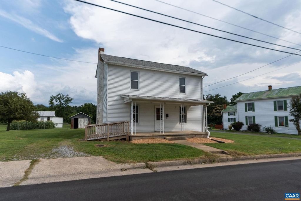 816 NEWTOWN RD, Elkton, VA 22973