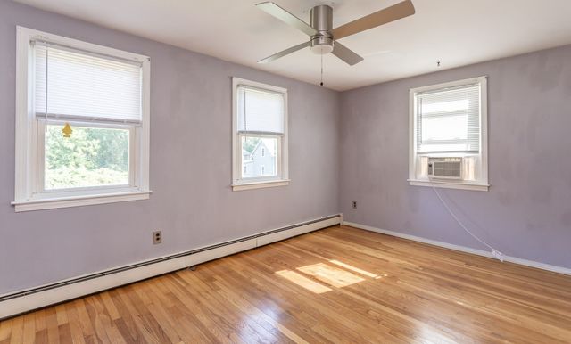 359 Pike Ave, Attleboro, MA 02703