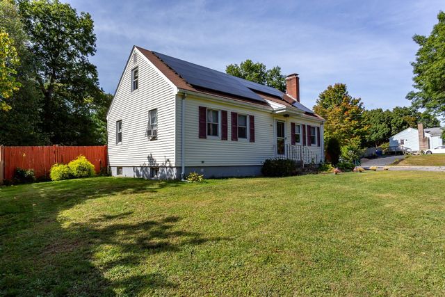 359 Pike Ave, Attleboro, MA 02703