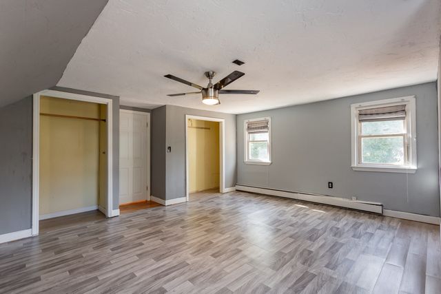 359 Pike Ave, Attleboro, MA 02703