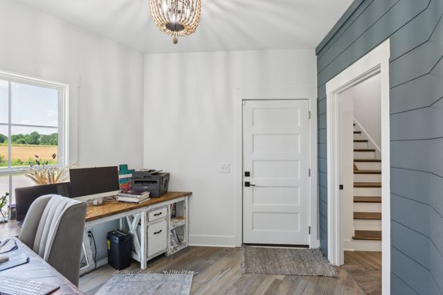 1930 Williams Rd, Lafayette, TN 37083