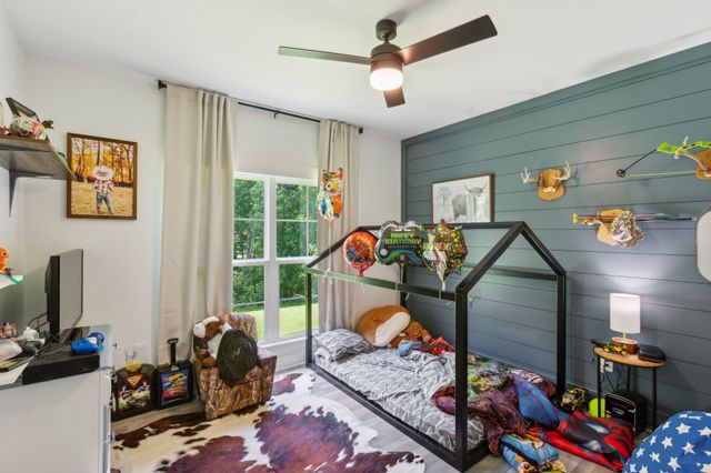 1930 Williams Rd, Lafayette, TN 37083