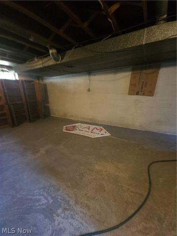 2177 Green Ridge Drive, Wickliffe, OH 44092