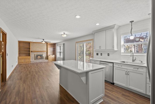 826 Elgin Circle, Pickerington, OH 43147