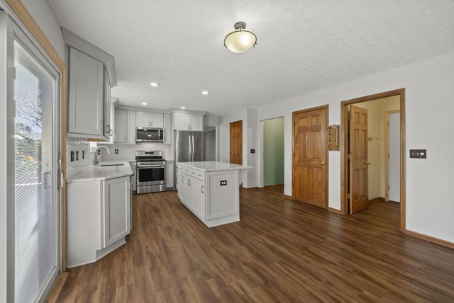 826 Elgin Circle, Pickerington, OH 43147