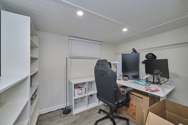 41 Lynde Ave, Melrose, MA 02176