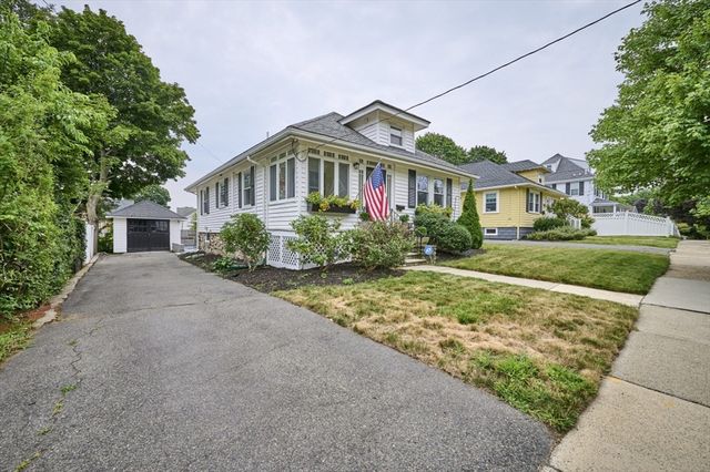 41 Lynde Ave, Melrose, MA 02176