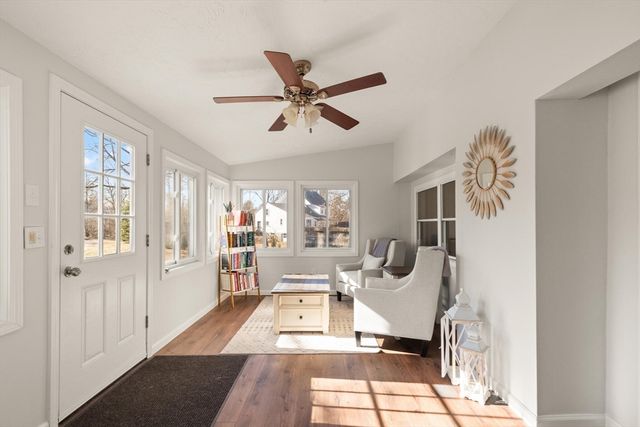 7 Manning Rd, Chelmsford, MA 01824