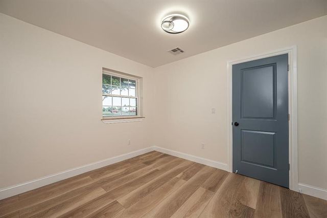 3325 S Lightner Lane, Oklahoma City, OK 73179