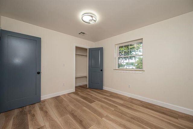 3325 S Lightner Lane, Oklahoma City, OK 73179