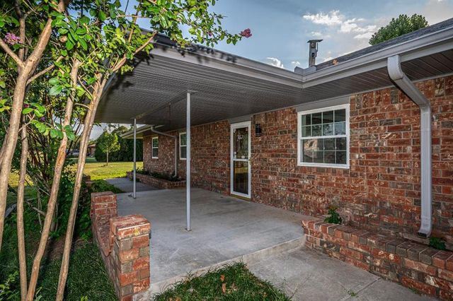 3325 S Lightner Lane, Oklahoma City, OK 73179