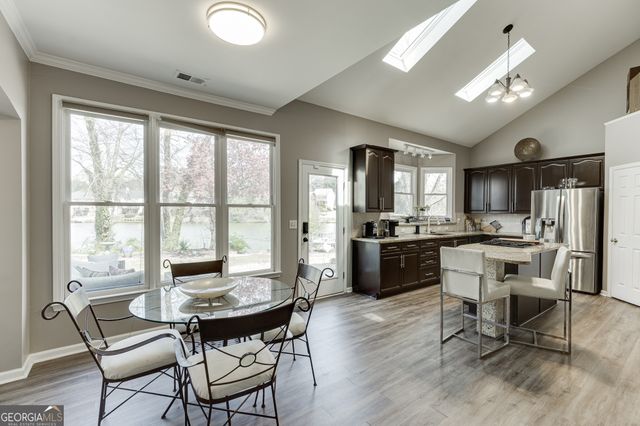 3795 Regal Oaks Drive, Suwanee, GA 30024