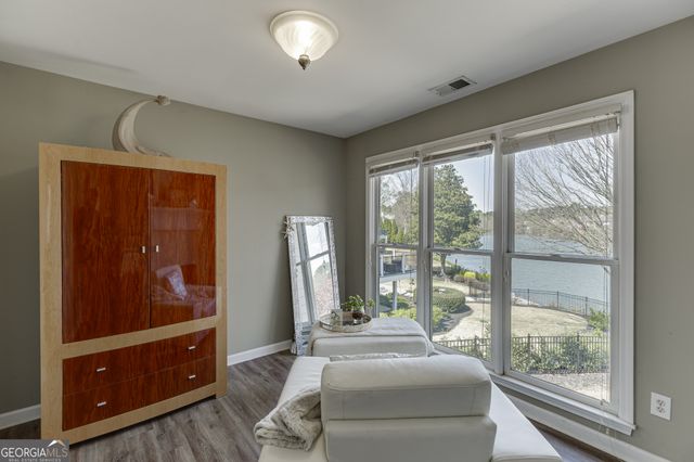 3795 Regal Oaks Drive, Suwanee, GA 30024