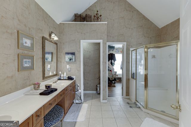 3795 Regal Oaks Drive, Suwanee, GA 30024