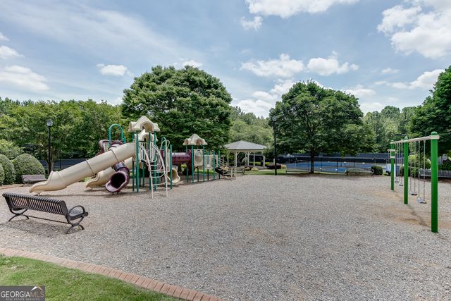 3795 Regal Oaks Drive, Suwanee, GA 30024