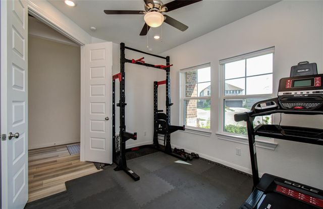 2816 Oakheath Crest Court, Pearland, TX 77089