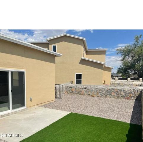 806 HC Gilbert Minjares Drive A, Socorro, TX 79927