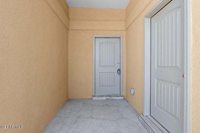 806 HC Gilbert Minjares Drive A, Socorro, TX 79927