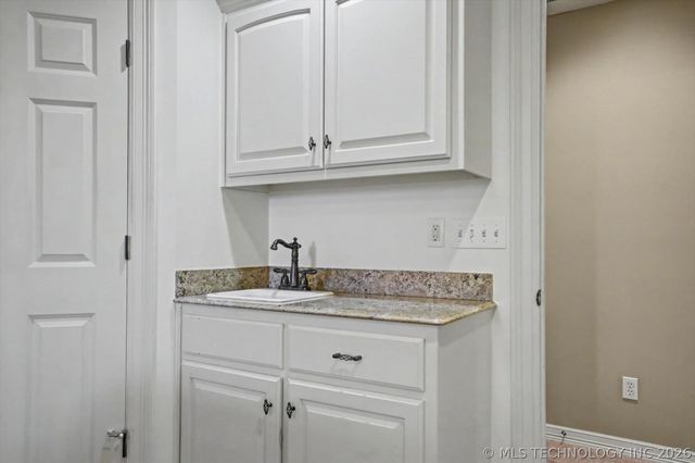 308 S 78th Street, Broken Arrow, OK 74014