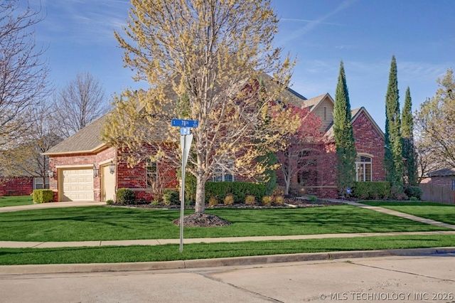 308 S 78th Street, Broken Arrow, OK 74014