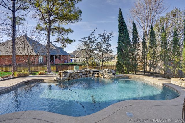 308 S 78th Street, Broken Arrow, OK 74014