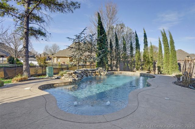 308 S 78th Street, Broken Arrow, OK 74014