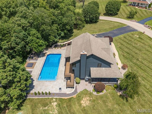 4669 Quail Run Road, Farmington, MO 63640
