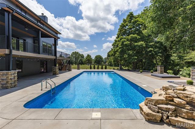 4669 Quail Run Road, Farmington, MO 63640