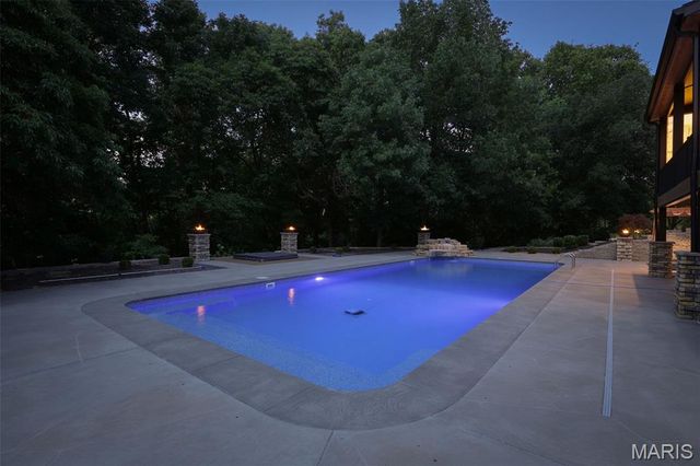 4669 Quail Run Road, Farmington, MO 63640