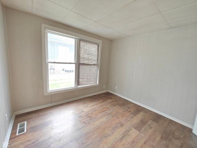 106 W Pennsylvania Street, Shelbyville, IN 46176