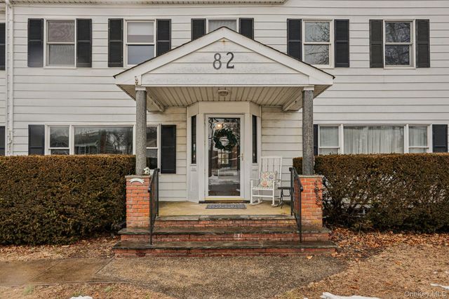 82 Vernon Avenue, East Norwich, NY 11732