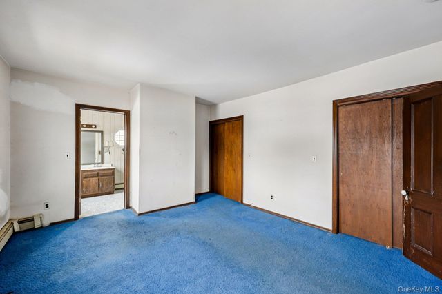 82 Vernon Avenue, East Norwich, NY 11732