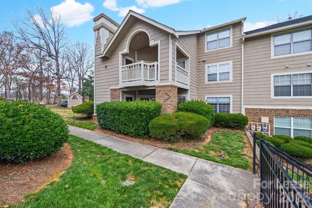 5003 Sharon Road K, Charlotte, NC 28210