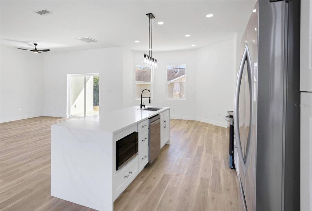 Image 23 of property listing at 18850 GREEN PARK ROAD, Hudson, FL 34667