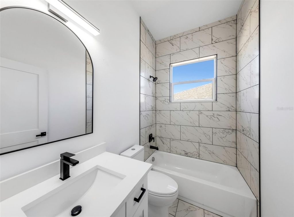 Image 42 of property listing at 18850 GREEN PARK ROAD, Hudson, FL 34667