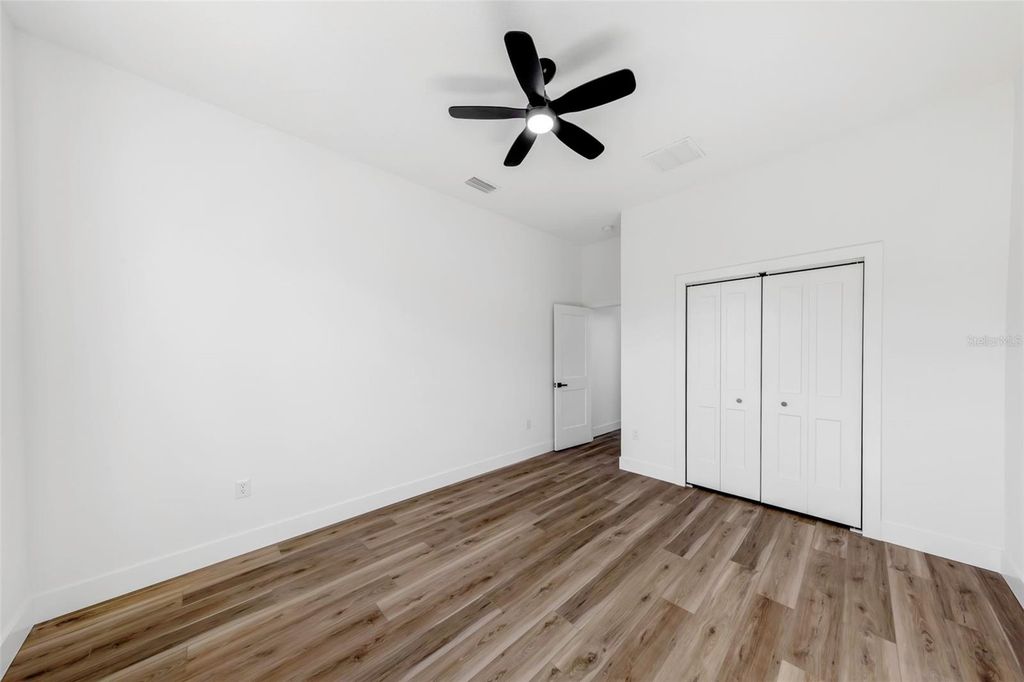 Image 46 of property listing at 18850 GREEN PARK ROAD, Hudson, FL 34667