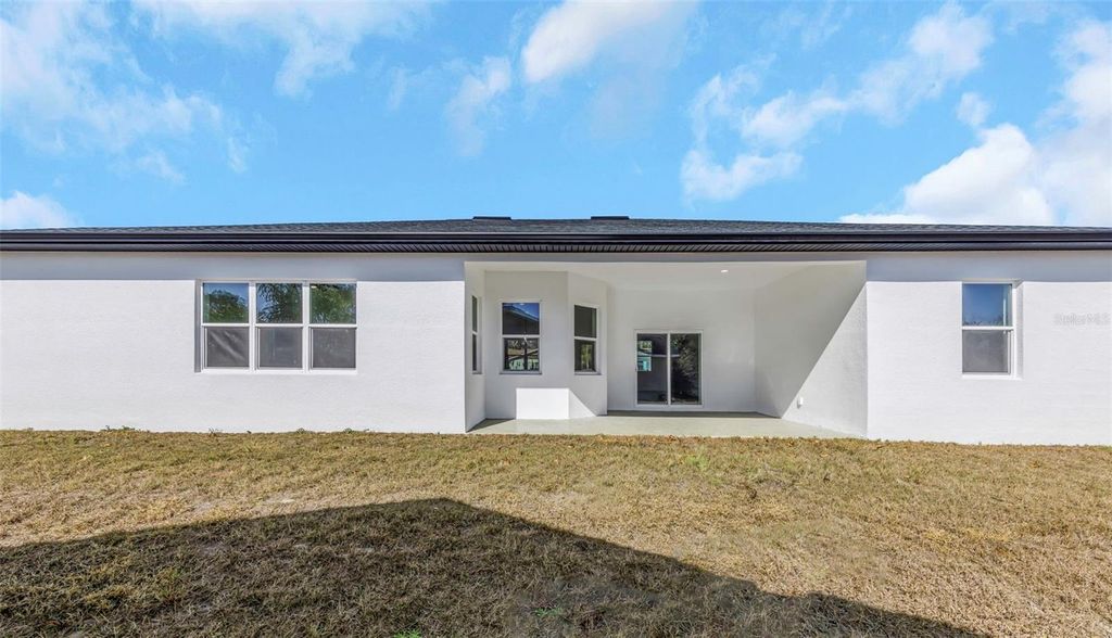 Image 10 of property listing at 18850 GREEN PARK ROAD, Hudson, FL 34667